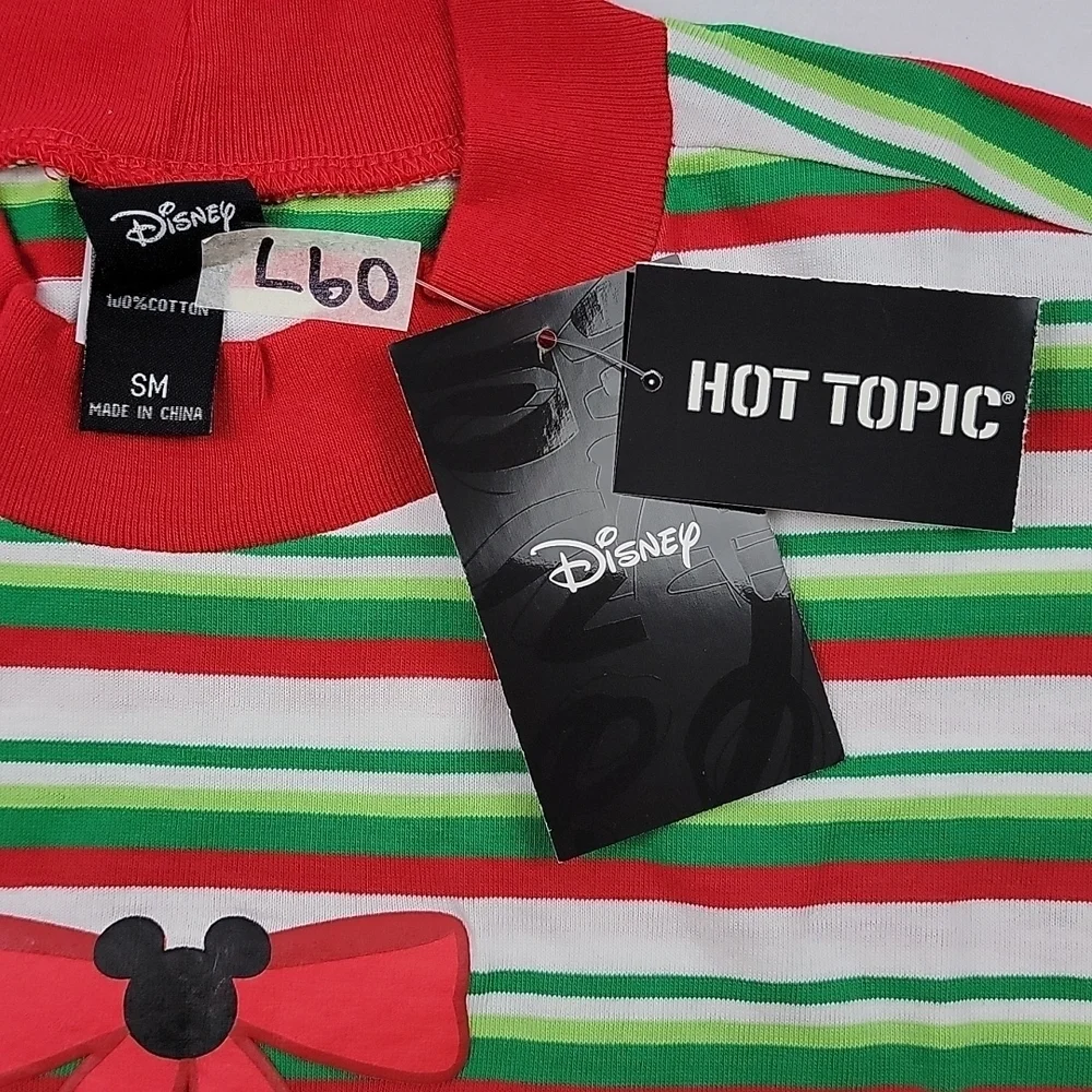 NWT Disney Hot Topic Christmas Mickey Mouse oversized mockneck long sleeve shirt - Picture 8 of 8